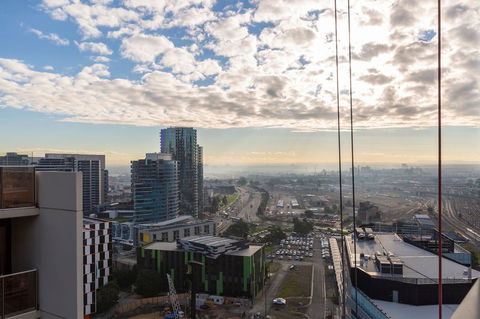2Bedroom Apartment With Views In Docklands Next To CBD & Marvel Stadium - Australia Accommodation 5