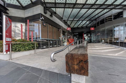 2Bedroom Apartment With Views In Docklands Next To CBD & Marvel Stadium - Australia Accommodation 20
