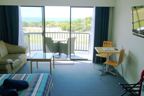 Apollo Bay Waterfront Motor Inn - Australia Accommodation 29