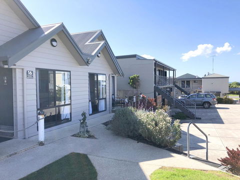 Apollo Bay Waterfront Motor Inn - Australia Accommodation 21