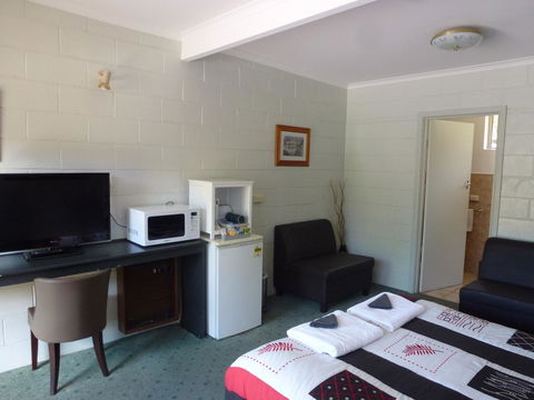 The Grampians Motel - Australia Accommodation 39