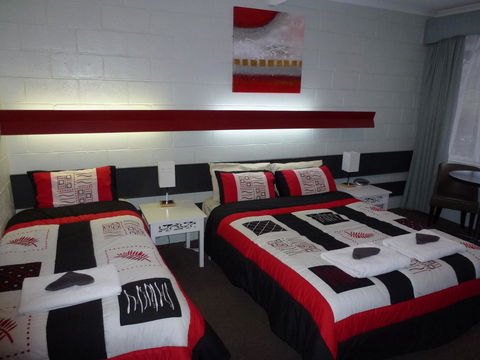 The Grampians Motel - Australia Accommodation 9