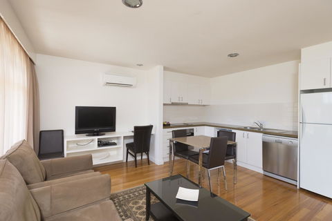 Port Campbell Parkview Motel & Apartments - Australia Accommodation 4
