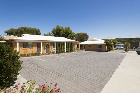 Port Campbell Parkview Motel & Apartments - Australia Accommodation 37