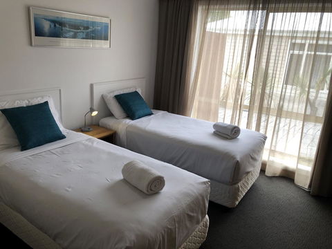 Port Campbell Parkview Motel & Apartments - Australia Accommodation 13