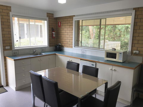 Port Campbell Parkview Motel & Apartments - Australia Accommodation 12