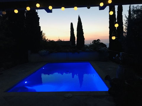 Villa Mallorca - Australia Accommodation 22