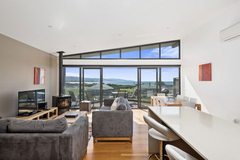 Apollo Bay Cottages - Australia Accommodation 13