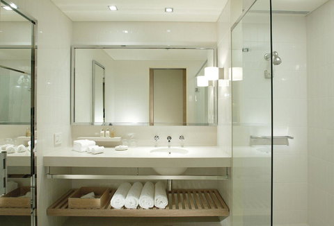 Crown Promenade Melbourne - Australia Accommodation 6