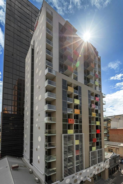 Brady Hotels Central Melbourne - Australia Accommodation 43