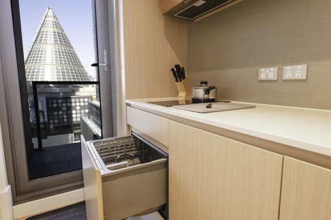 Brady Hotels Central Melbourne - Australia Accommodation 9