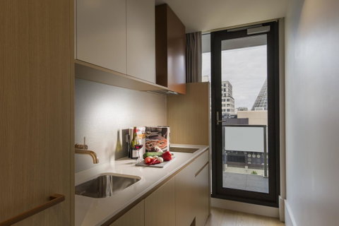Brady Hotels Central Melbourne - Australia Accommodation 8