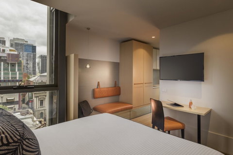 Brady Hotels Central Melbourne - Australia Accommodation 5