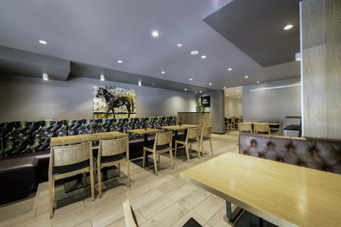 Brady Hotels Central Melbourne - Australia Accommodation 15