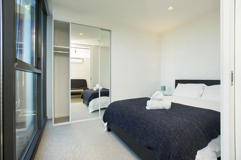Mono Apartments On La Trobe Street - Australia Accommodation 14