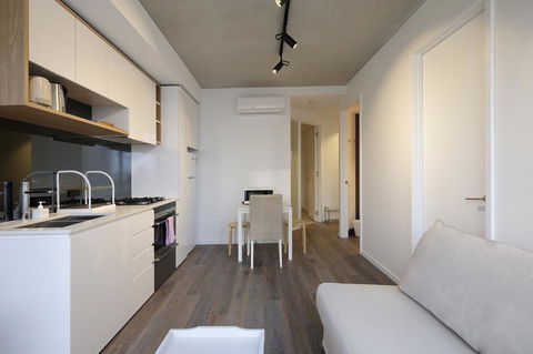Mono Apartments On La Trobe Street - Australia Accommodation 19