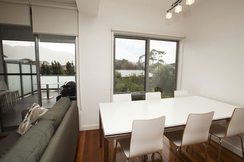 7 Falls Apartments - Australia Accommodation 10