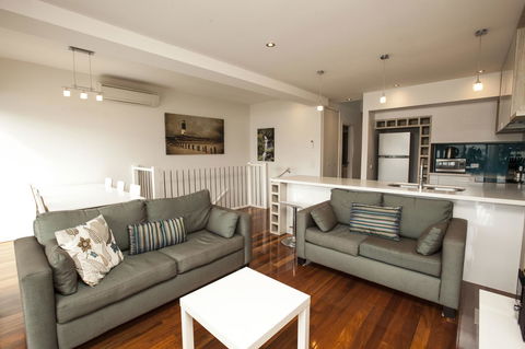 7 Falls Apartments - Australia Accommodation 11