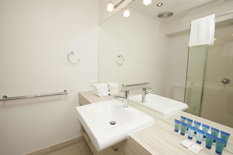 7 Falls Apartments - Australia Accommodation 19