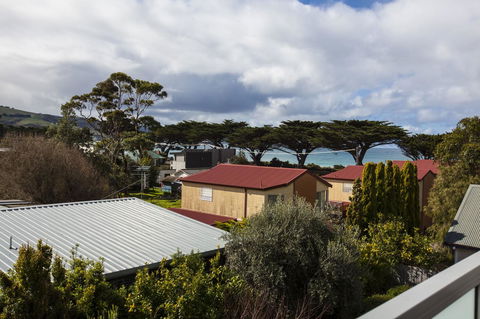 7 Falls Apartments - Australia Accommodation 3