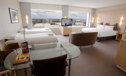 PARKROYAL Melbourne Airport - Australia Accommodation 24