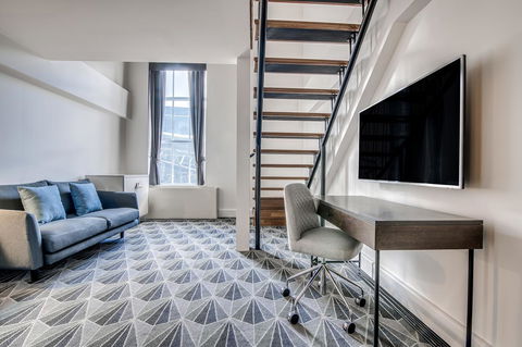 The Savoy Hotel On Little Collins Melbourne - Australia Accommodation 9