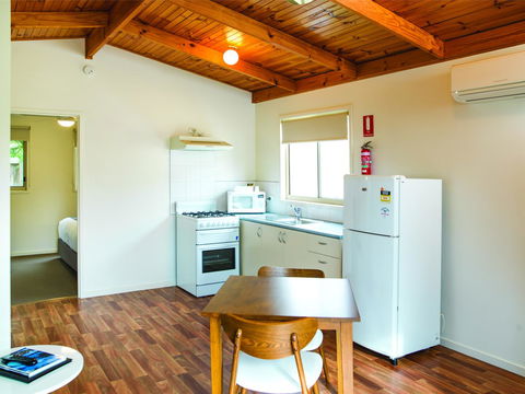 Amaroo Park - Australia Accommodation 34