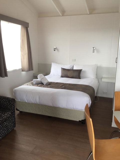 Amaroo Park - Australia Accommodation 43