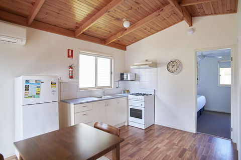 Amaroo Park - Australia Accommodation 11
