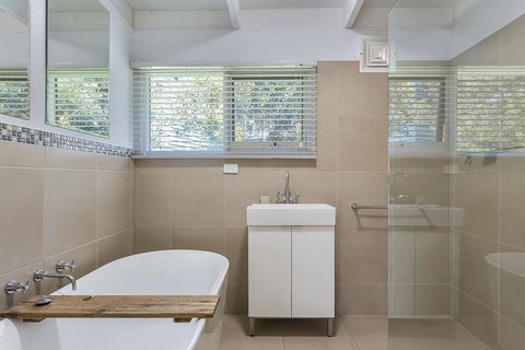 Blairgowrie Bella - Light Filled Home With Great Deck - Australia Accommodation 9