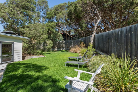 Blairgowrie Bella - Light Filled Home With Great Deck - Australia Accommodation 10