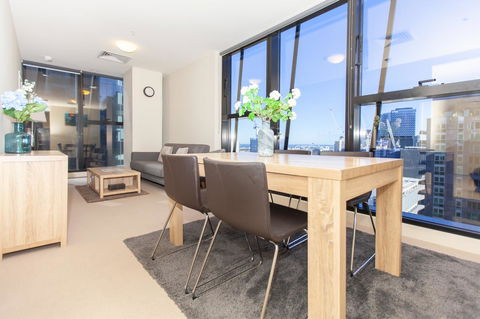 Melbourne SkyHigh Apartments - Australia Accommodation 4