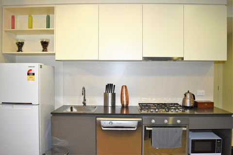 Melbourne SkyHigh Apartments - Australia Accommodation 31