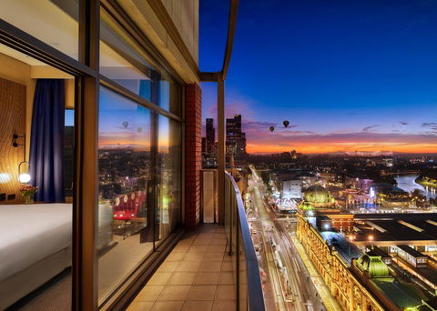 DoubleTree By Hilton Melbourne - Australia Accommodation 1