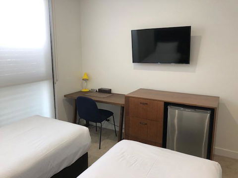 Whitehorse Apartments Hotel - Australia Accommodation 5