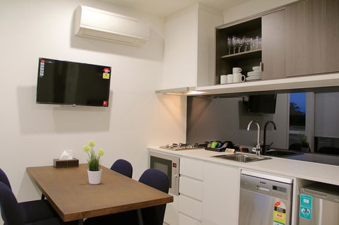 Whitehorse Apartments Hotel - Australia Accommodation 20