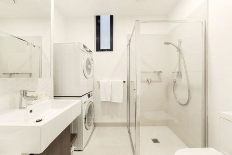 Whitehorse Apartments Hotel - Australia Accommodation 1