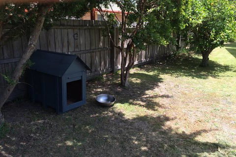 Jacaranda House - Australia Accommodation 9