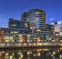 Waterfront Melbourne Apartments - Australia Accommodation