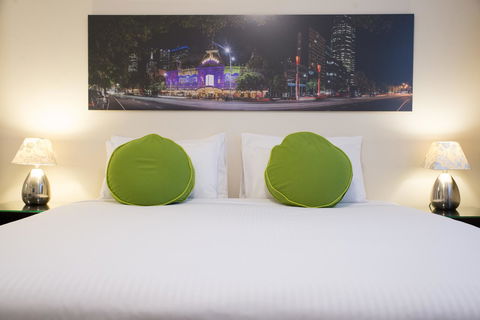 City Limits Hotel Apartments - Australia Accommodation 3