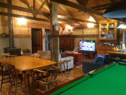 Mud Hollow Barn - Australia Accommodation 7