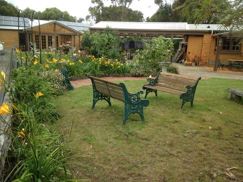 Mud Hollow Barn - Australia Accommodation 0