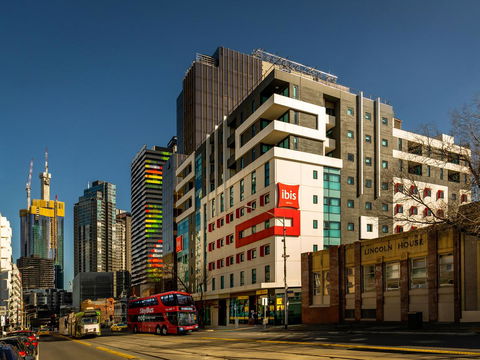 Essence Hotel Carlton - Australia Accommodation 33