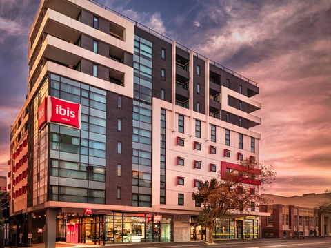 Essence Hotel Carlton - Australia Accommodation 17