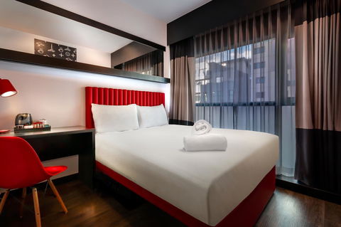 Essence Hotel Carlton - Australia Accommodation 0