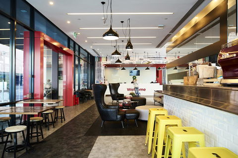 Essence Hotel Carlton - Australia Accommodation 23