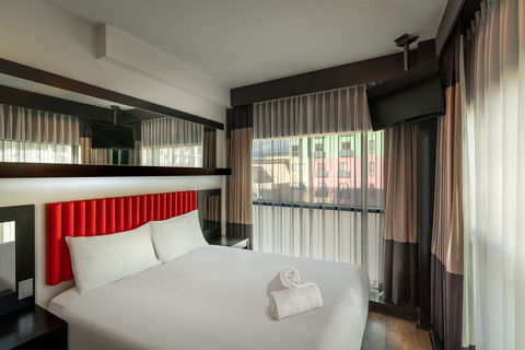 Essence Hotel Carlton - Australia Accommodation 6