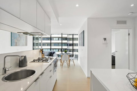 Complete Host Tiara Apartments - Australia Accommodation 38