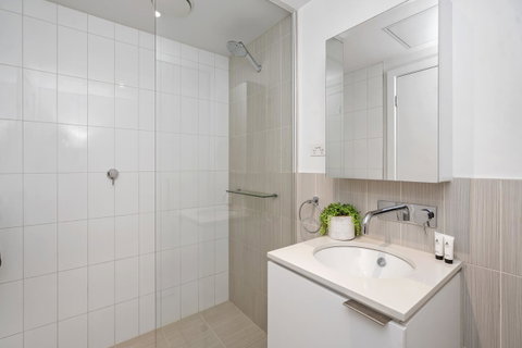 Complete Host Tiara Apartments - Australia Accommodation 33