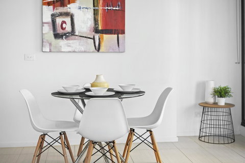 Complete Host Tiara Apartments - Australia Accommodation 5